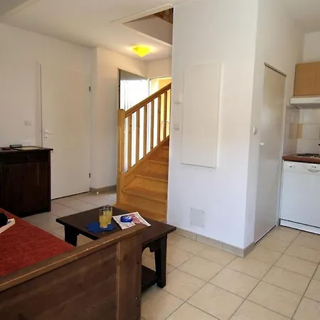 Apartament Furnished In With Terrace