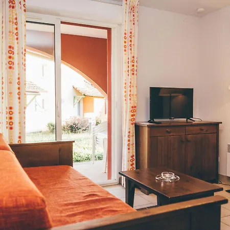 Furnished In With Terrace Apartament