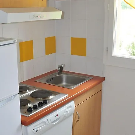 Furnished In With Terrace Apartament *