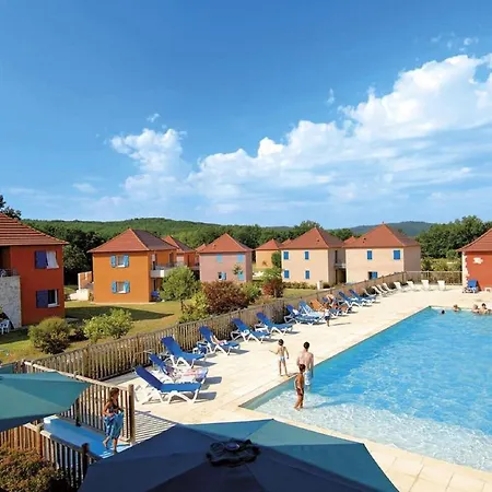 Furnished In With Terrace Lägenhet Prayssac